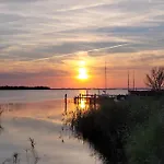 Urlaub Unterm Reetdach Auf Dem Darss * Fuhlendorf (Mecklenburg-Vorpommern)