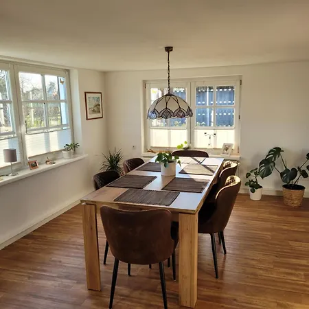 Urlaub Unterm Reetdach Auf Dem Darss Fuhlendorf (Mecklenburg-Vorpommern)