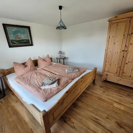 Holiday home Urlaub Unterm Reetdach Auf Dem Darss *